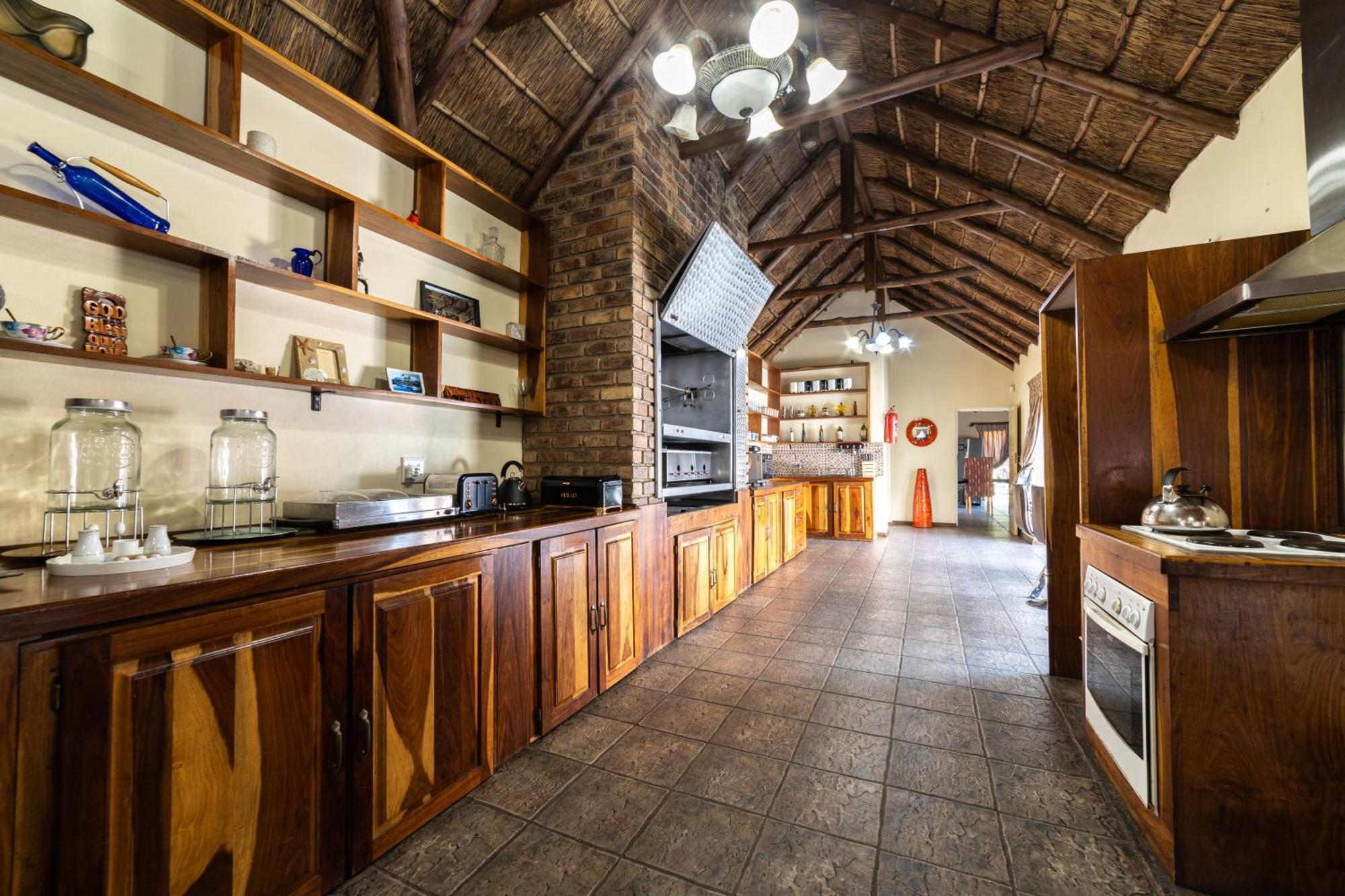 Thatch Haven Guesthouse Centurion Exteriér fotografie