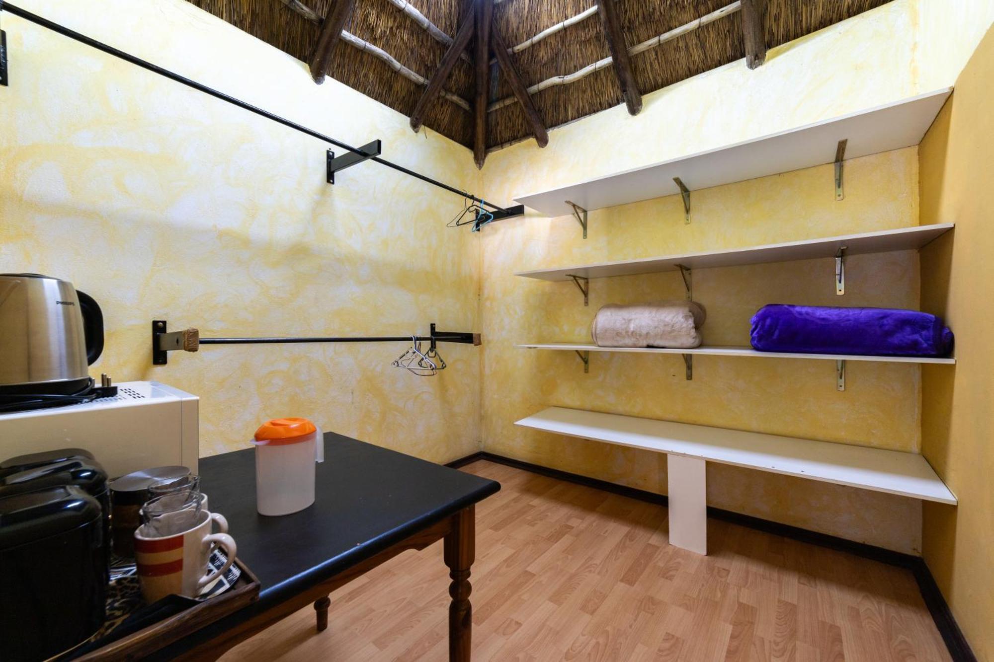 Thatch Haven Guesthouse Centurion Exteriér fotografie